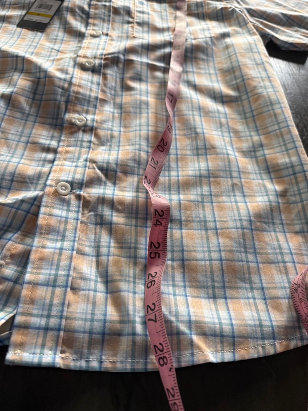 Medium IZod Short Sleeve Button Up - Picture 8 of 8